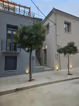 Canvas Color Your Stay