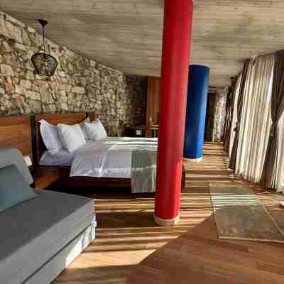 Buze Boutique Hotel Rooms