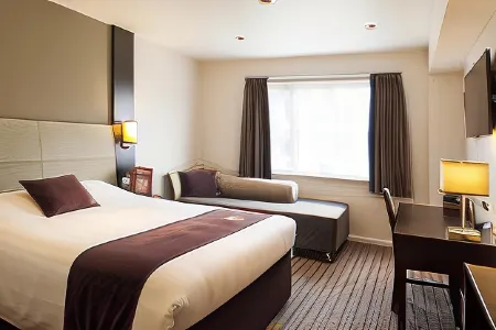 Premier Inn London Hendon (The Hyde)
