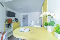 Montempô Apparthôtel Evry Hotels in Ris-Orangis