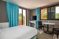 Logis Auberge de La Foret Hotels in Marsac-sur-Don