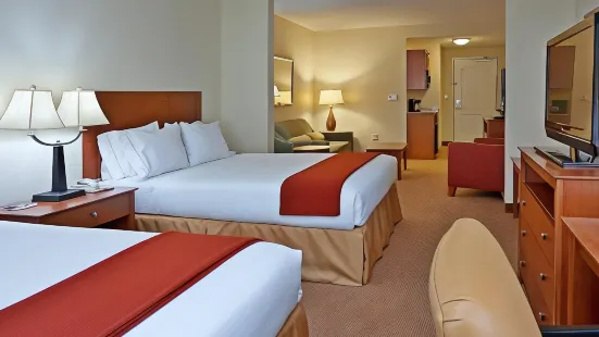 Holiday Inn Express & Suites Greensboro - Airport Area