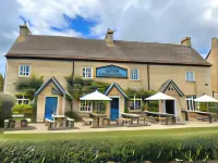 Cat and Custard Pot Inn Hotels in Shipton Moyne