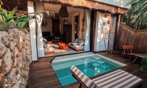 Naya Bacalar Lagoon Front Hotel