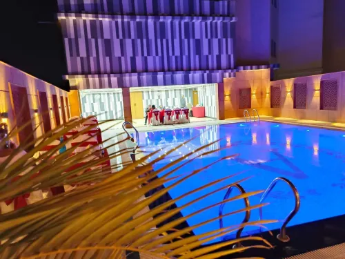 Hotel Anand International