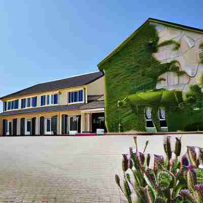 Logis Hôtel Parc Adelie Hotel Exterior