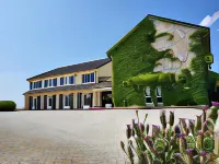 Logis Hôtel Parc Adelie Hôtels à : Montagny-lès-Beaune