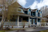 Lady MacDonald Country Inn - Romantic