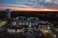 La Quinta Inn & Suites by Wyndham Lexington Park - Patuxent Hotels in Solomons