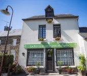 La Petite Maison près de l'Eglise Combourg otelleri