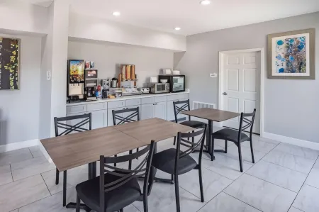 Baymont by Wyndham Freeport Texas