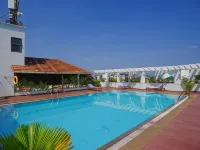 Residency Tower - Pools