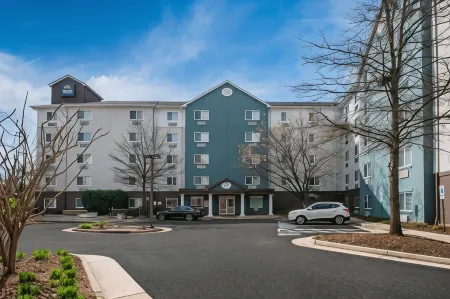 Suburban Studios Sterling - Washington Dulles