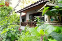 Sang Aroon Bungalow - 2-Star