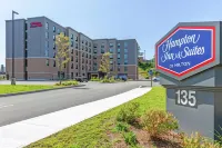 Hampton Inn Boston/Waltham Hotels near Waltham Museum
