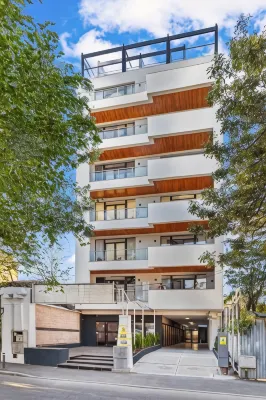 Uni88 Apartments