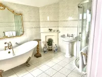 Munstone House - 4-Star