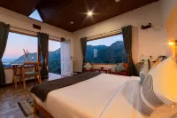 Zostel Plus Nainital (Naina Range)