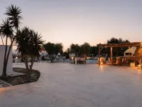 Diamantis Studios&Apartments Hotels near Agiassos Beach