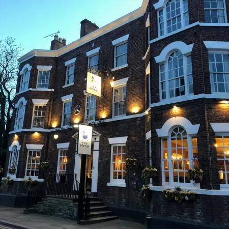 The Swan at Tarporley Отели в г. Келсолл