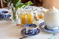 The Dinney B&B - breakfast