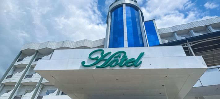 Hotel Vallée des Princes Отели в г. Дуала