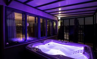 Downtown Athens Lofts - the Acropolis Observatory