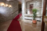 Barcolana Lodge - Hostel