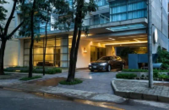 Space Hotel and Apartments