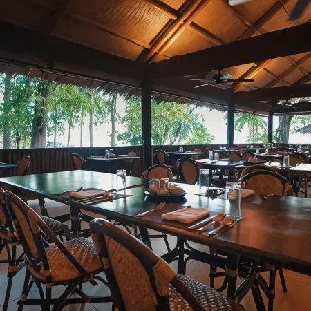 Sangat Island Dive Resort