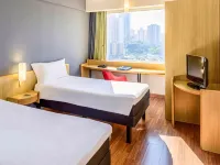 Ibis Guarulhos Hotels in Guarulhos