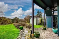 Chic Retreat - Mountain View, Patio, Garden, Washer, Dryer