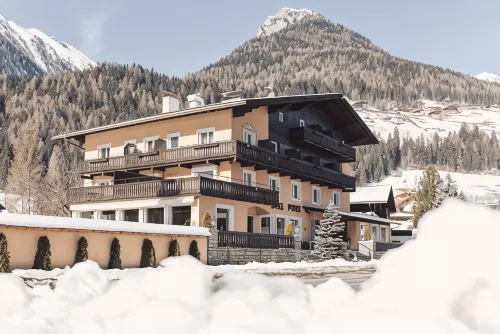 Posthotel Hotels in Campo Tures