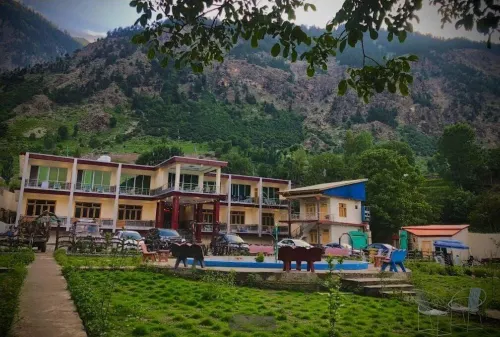 The Nature Resort Hotel Kalam Hôtels à : Swat