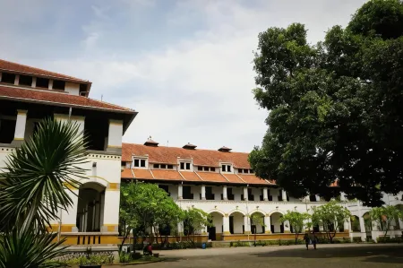 Sumi Hotel Simpang Lima Semarang