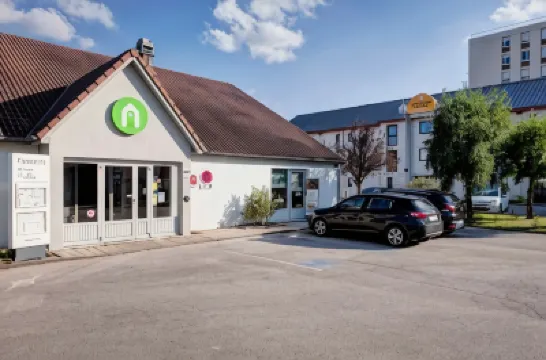 캄파닐 샬롱 쉬르 손 샬롱쉬르송 호텔