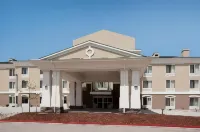 Holiday Inn Express & Suites Lamar Hotels in Lamar