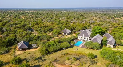 Safari Plains Hotels near Zaagkuilsdrift Bird Sanctuary And Lodge