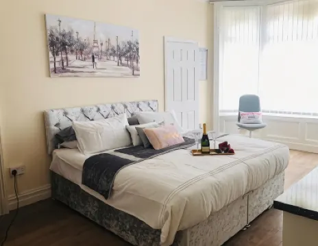 冬季花園套房飯店 住宿飯店