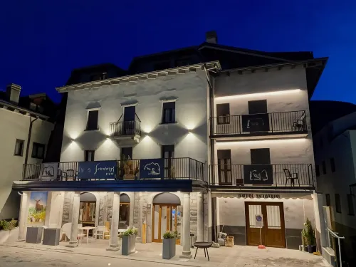 Hotel Sciatori 3 Stelle Superior Hotels in Ponte di Legno
