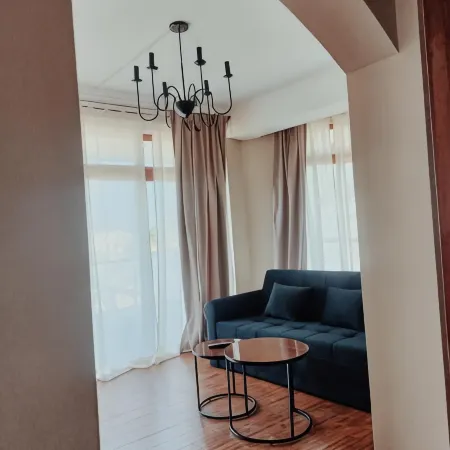 A la Maison