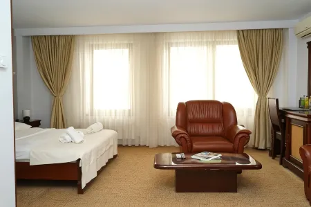 Hotel Bliss Отели в г. Пасеря