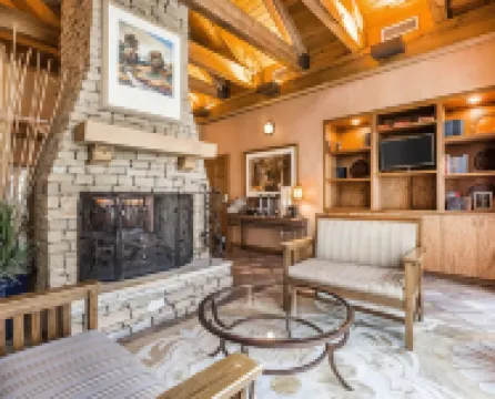 이코노 로지 리버사이드