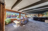 PNW MountainView Lodge