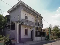RedDoorz Near Rsud Nganjuk Hotel a Payaman