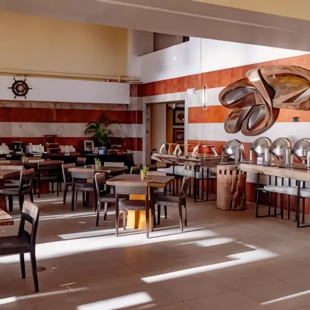 Crown Regency Beach Resort