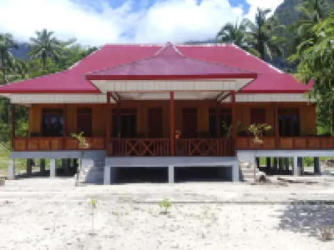 Nusa Nalan Beach Resort Hotels in 