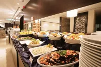 Ramada Hotel & Suites by Wyndham Ajman - petit déjeuner