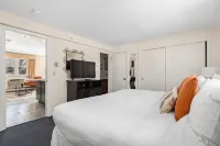 The Beverly Hotels in Beverly