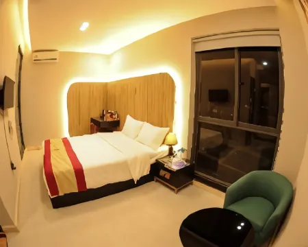 Lahona Hotel Hotel di La Gi